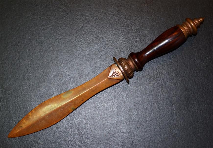 DSC_0110 (Custom).jpg